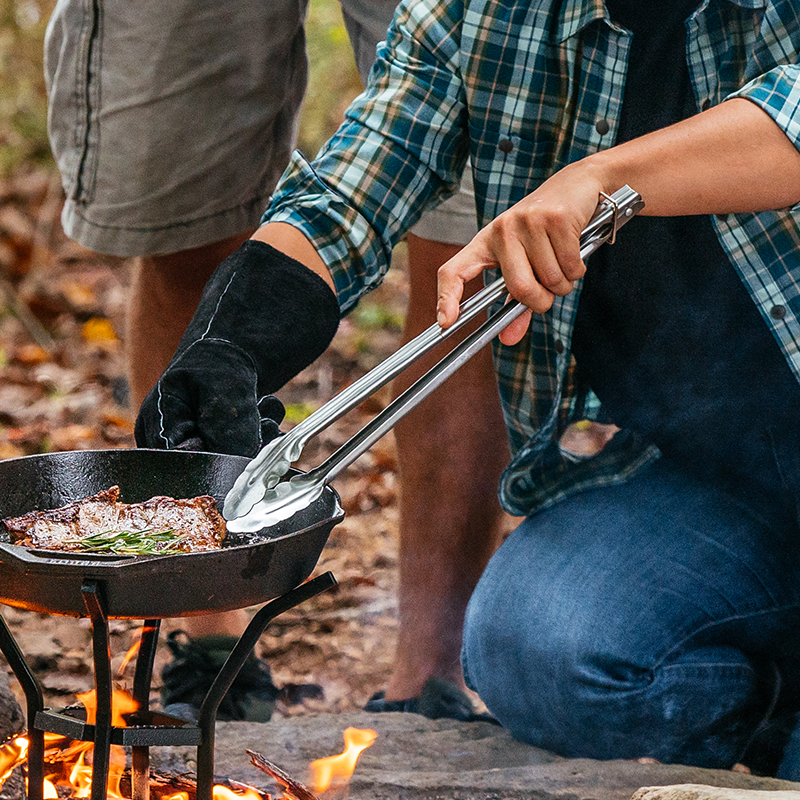 Lodge Castiron - Tongs - Image 2