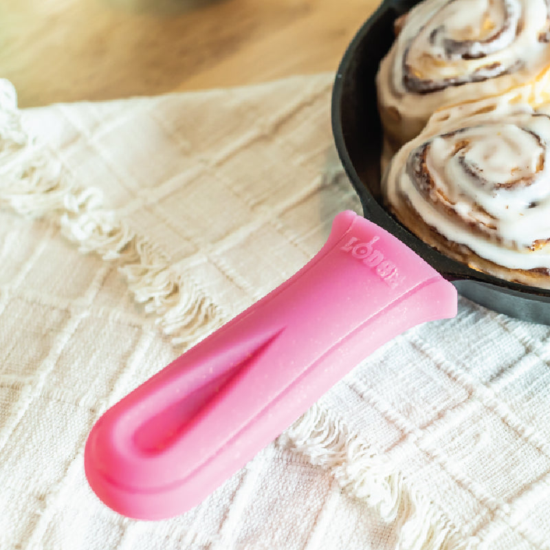 Lodge Castiron - Deluxe Silicone Hot Handle Holder - Image 13