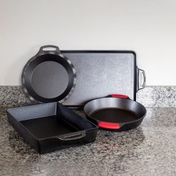 Alternative view of Lodge Castiron - Baker's Delight Set