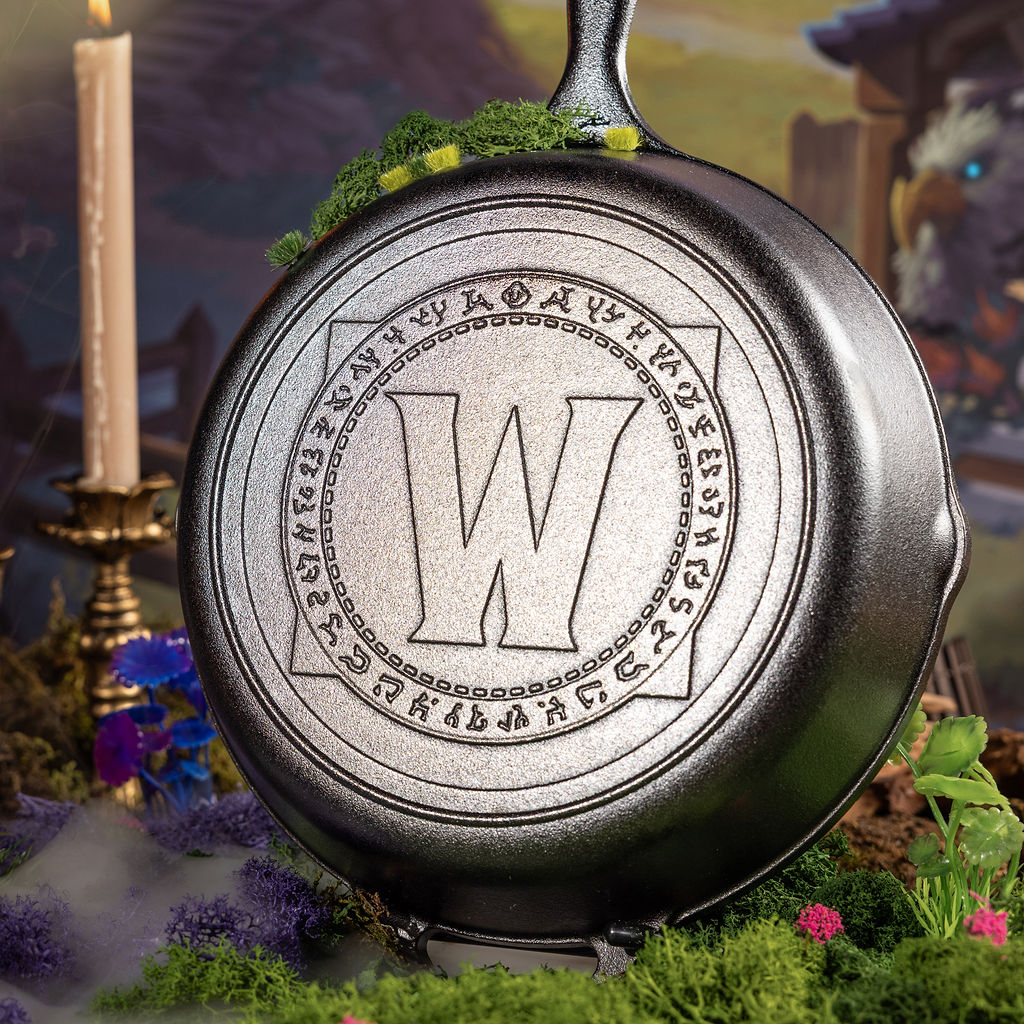 Lodge Castiron - 10.25 Inch Seasoned Cast Iron World of Warcraft Skillet - Image 2