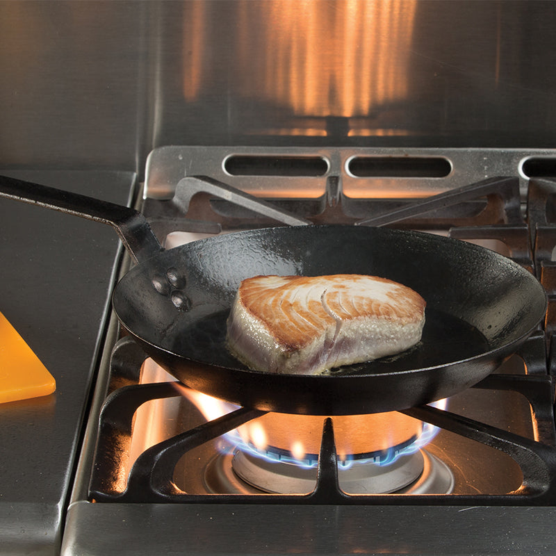 Lodge Castiron - Carbon Steel Skillet - Image 7