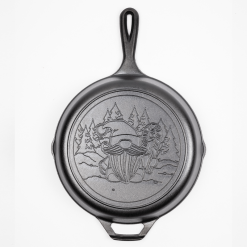 Alternative view of Lodge Ironware - Lodge Ironware - 10.25 Inch Seasoned Cast Iron Holiday Gnome Skillet 