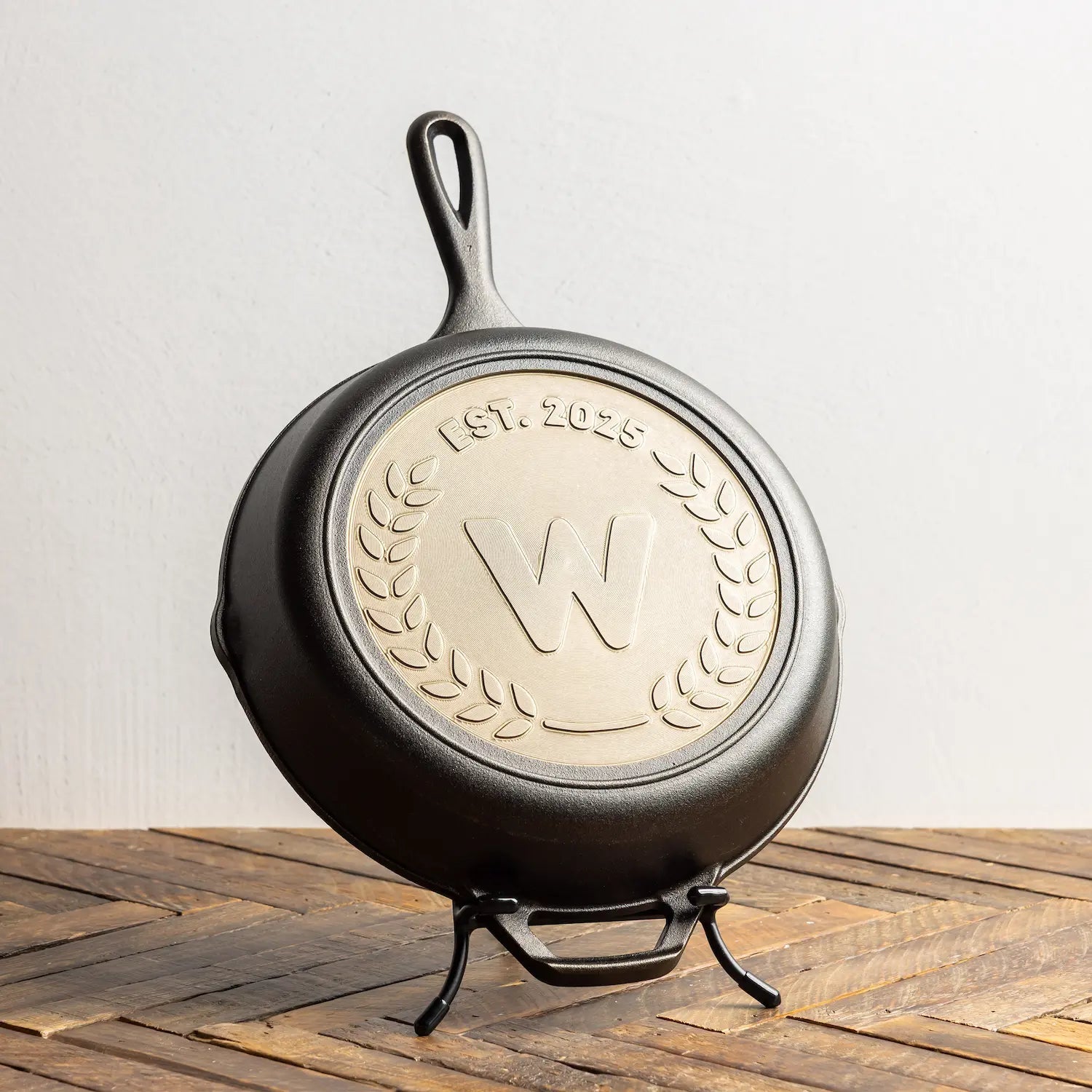 Lodge Castiron - Custom Engraved Monogram Skillet - Image 3