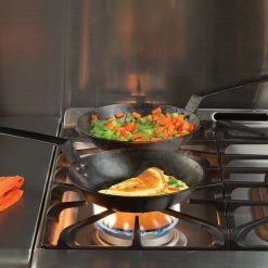 Alternative view of Lodge Castiron - Carbon Steel Skillet