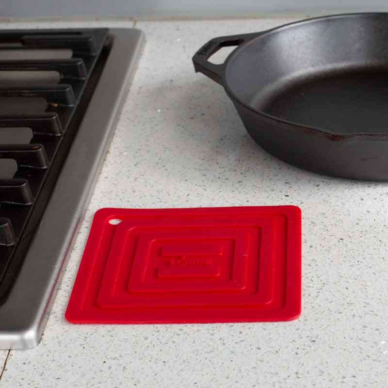 Lodge Castiron - Square Silicone Pot Holder - Image 8