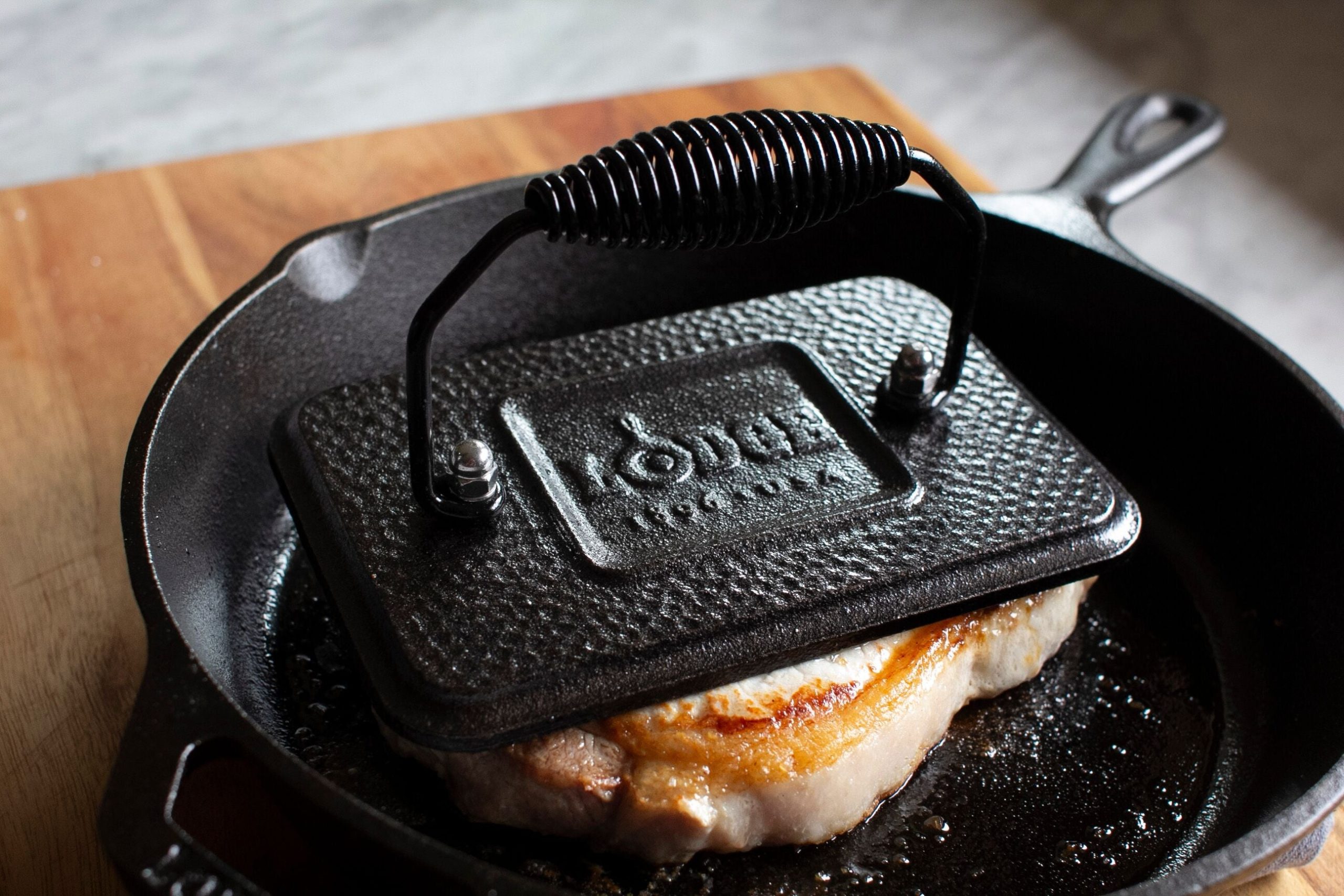 Lodge Castiron - Grill Presses - Image 3